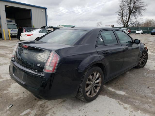 Photo 3 from auction – 2014 CHRYSLER 300 S with VIN 2C3CCAGGXEH352653