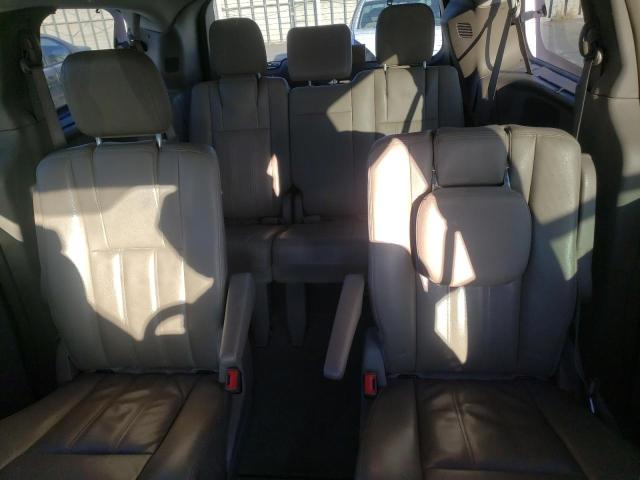 Photo 10 from auction – 2015 CHRYSLER TOWN & COU with VIN 2C4RC1BG2FR602511