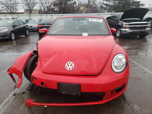 Photo 5 from auction – 2013 VOLKSWAGEN BEETLE with VIN 3VW5P7AT3DM822326
