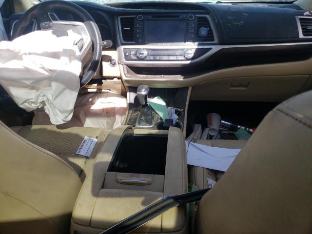Photo 8 from auction – 2016 TOYOTA HIGHLANDER with VIN 5TDDKRFH1GS255714