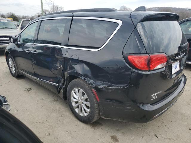 Photo 2 from auction – 2017 CHRYSLER PACIFICA T with VIN 2C4RC1BG1HR702778