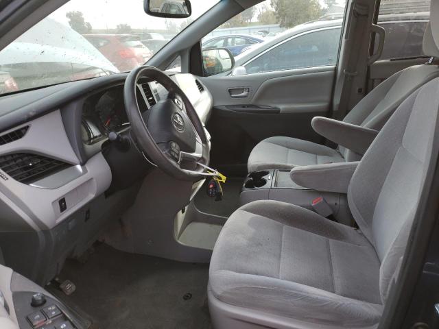 Photo 7 from auction – 2017 TOYOTA SIENNA LE with VIN 5TDJZ3DC9HS153162