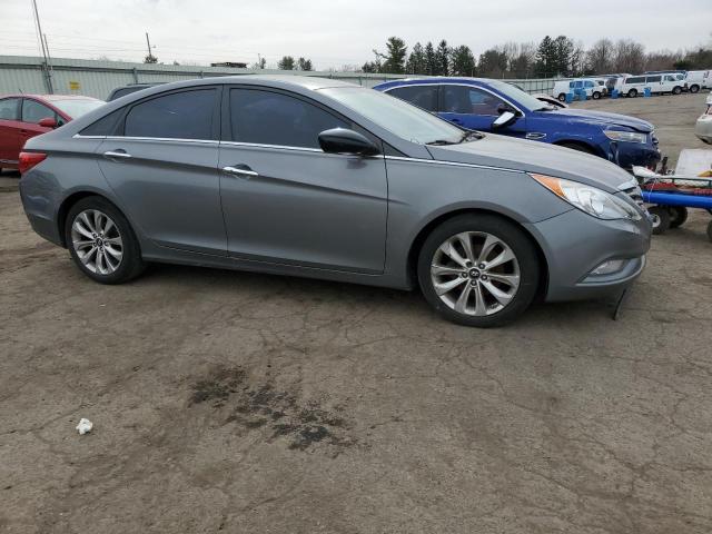 Photo 4 from auction – 2013 HYUNDAI SONATA SE with VIN 5NPEC4AC1DH525672