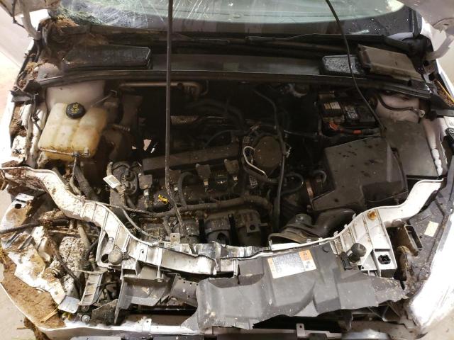 Photo 11 from auction – 2016 FORD FOCUS S with VIN 1FADP3E27GL228620