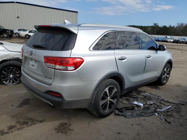 Photo 3 from auction – 2016 KIA SORENTO EX with VIN 5XYPH4A12GG021605