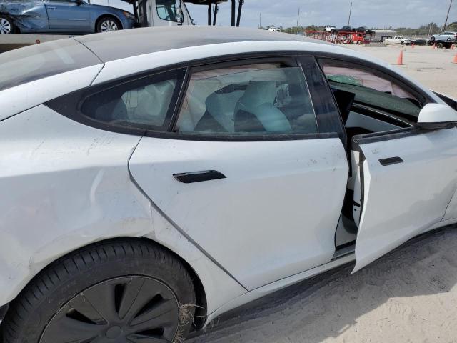 Photo 10 from auction – 2022 TESLA MODEL S with VIN 5YJSA1E57NF475041