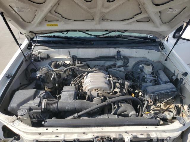 Photo 11 from auction – 2003 TOYOTA SEQUOIA LI with VIN 5TDZT38A23S151713