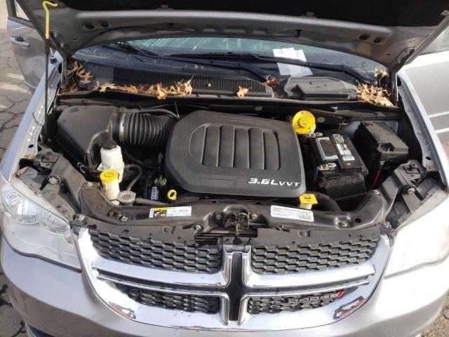 Photo 12 from auction – 2015 DODGE GRAND CARA with VIN 2C4RDGCG4FR549972