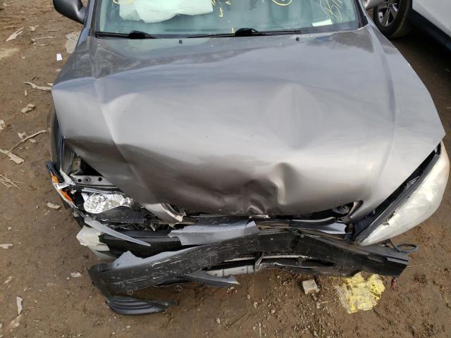 Photo 11 from auction – 2004 TOYOTA CAMRY LE with VIN 4T1BE32K04U930372