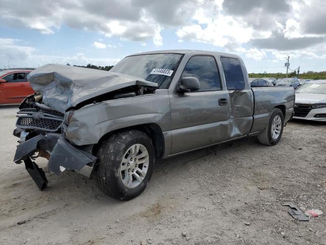 CHEVROLET SILVERADO 2006 with VIN 1GCEC19X76Z155328 - Photo from auction