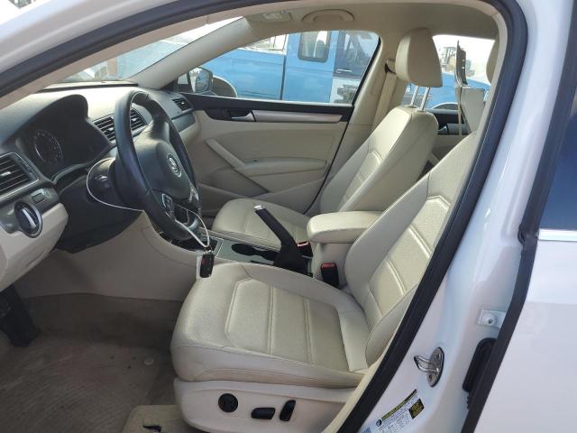 Photo 7 from auction – 2015 VOLKSWAGEN PASSAT S with VIN 1VWAT7A34FC106095