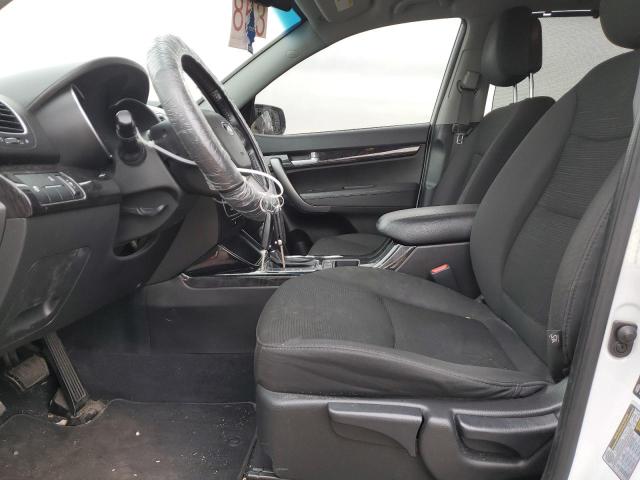 Photo 7 from auction – 2015 KIA SORENTO LX with VIN 5XYKTCA67FG611540
