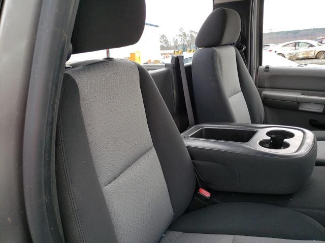 Photo 10 from auction – 2007 CHEVROLET SILVERADO with VIN 1GCEC14C37Z595651