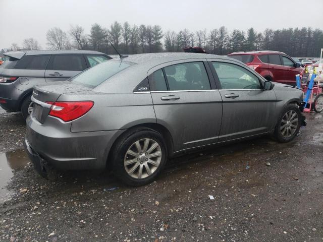 Photo 3 from auction – 2013 CHRYSLER 200 TOURIN with VIN 1C3CCBBB1DN667204