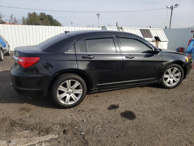 Photo 3 from auction – 2013 CHRYSLER 200 TOURIN with VIN 1C3CCBBB9DN734745