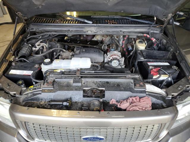 Photo 12 from auction – 2002 FORD EXCURSION with VIN 1FMSU43F22ED22113