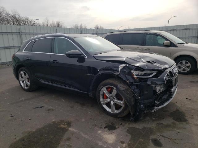 Photo 4 from auction – 2019 AUDI E-TRON PRE with VIN WA1LAAGE9KB009105