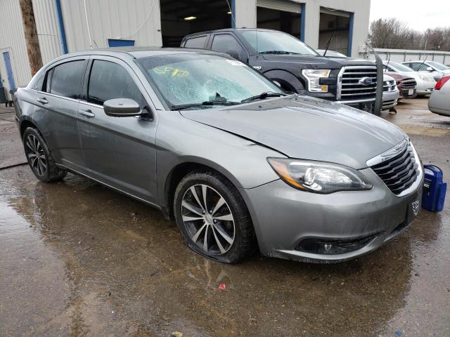 Photo 4 from auction – 2012 CHRYSLER 200 S with VIN 1C3CCBHG7CN122996
