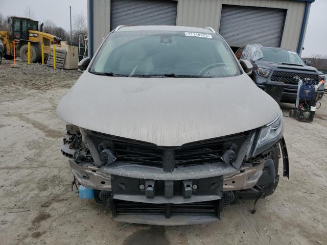 Photo 5 from auction – 2018 LINCOLN MKC RESERV with VIN 5LMCJ3D94JUL28674