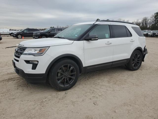 FORD EXPLORER X 2018 with VIN 1FM5K7DH0JGB56486 - Photo from auction