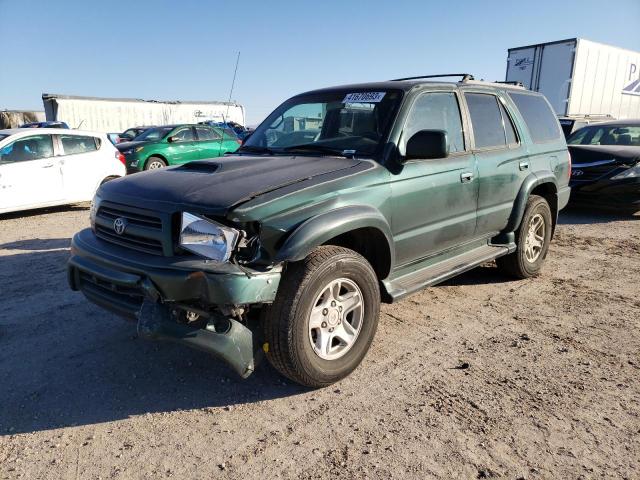 TOYOTA 4RUNNER SR 2000 with VIN JT3GN86R0Y0174459 - Photo from auction
