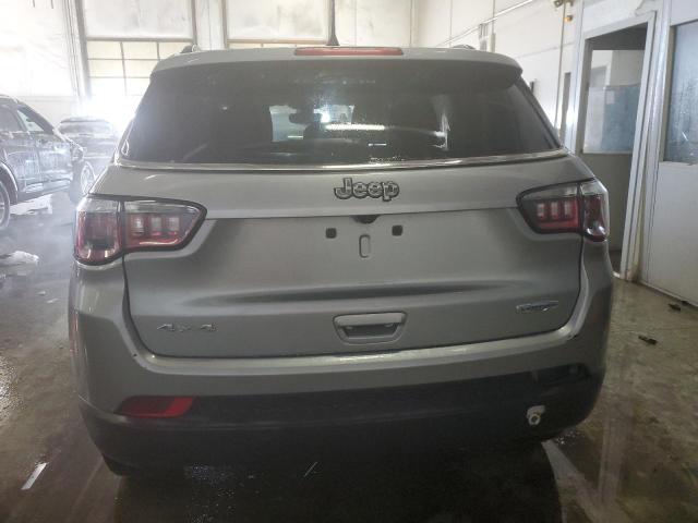 Фото 6 с аукциона – 2018 JEEP COMPASS LA с VIN 3C4NJDBB3JT253018