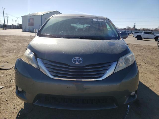 Photo 5 from auction – 2013 TOYOTA SIENNA XLE with VIN 5TDYK3DC4DS400522