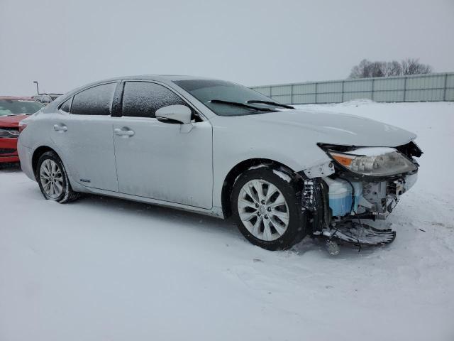 Photo 4 from auction – 2013 LEXUS ES 300H with VIN JTHBW1GG9D2023043