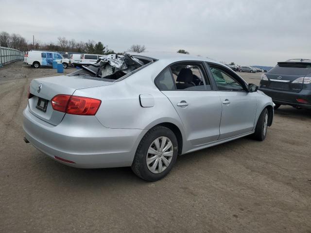 Photo 3 from auction – 2014 VOLKSWAGEN JETTA BASE with VIN 3VW2K7AJ6EM430362