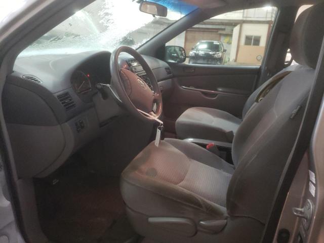 Photo 7 from auction – 2010 TOYOTA SIENNA CE with VIN 5TDZK4CC5AS304650