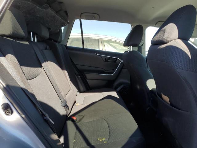 Photo 11 from auction – 2019 TOYOTA RAV4 LE with VIN 2T3F1RFVXKW006191