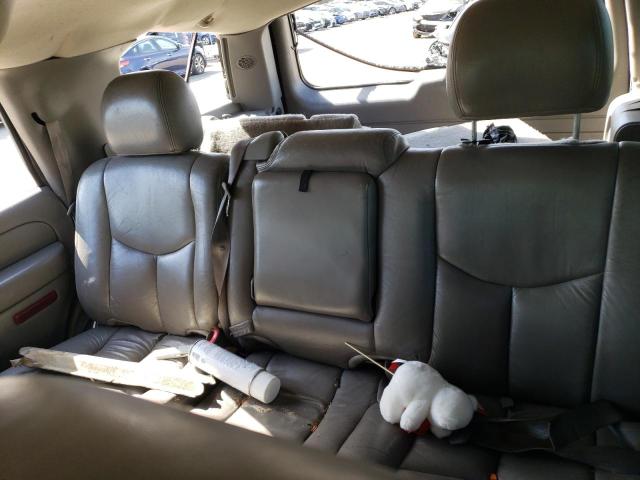 Photo 10 from auction – 2004 GMC YUKON with VIN 1GKEK13T44J240961