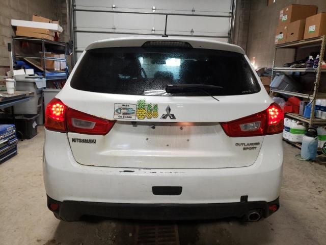 Photo 6 from auction – 2015 MITSUBISHI OUTLANDER with VIN 4A4AR4AU8FE043282