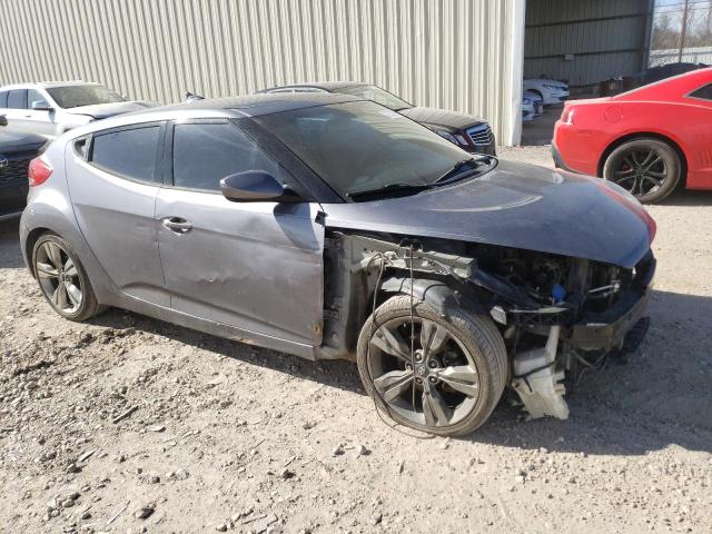 Photo 4 from auction – 2013 HYUNDAI VELOSTER with VIN KMHTC6AD9DU121970