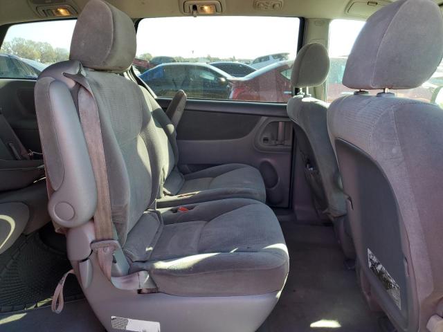 Photo 10 from auction – 2004 TOYOTA SIENNA CE with VIN 5TDZA23C44S183055