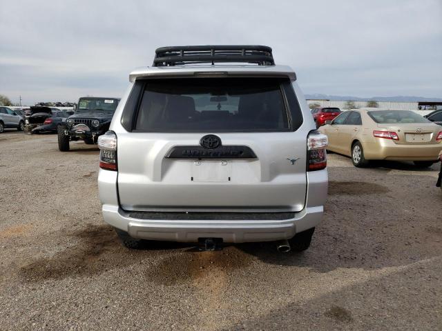 Photo 6 from auction – 2019 TOYOTA 4RUNNER SR with VIN JTEBU5JR8K5652325