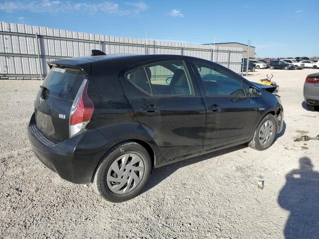 Photo 3 from auction – 2015 TOYOTA PRIUS C with VIN JTDKDTB32F1101355