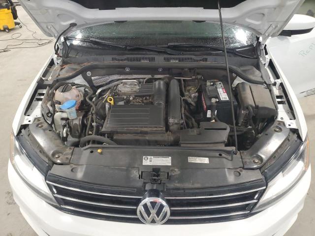 Photo 11 from auction – 2017 VOLKSWAGEN JETTA S with VIN 3VW2B7AJ3HM374854