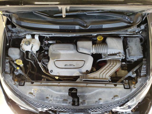 Photo 12 from auction – 2020 CHRYSLER PACIFICA L with VIN 2C4RC1GG1LR285793