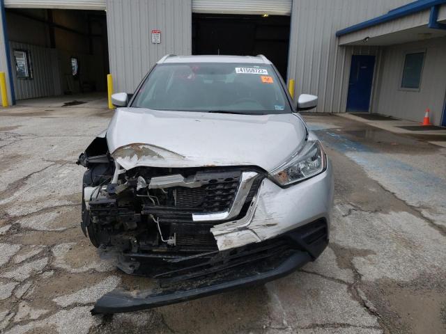 Photo 5 from auction – 2019 NISSAN KICKS S with VIN 3N1CP5CU3KL535238