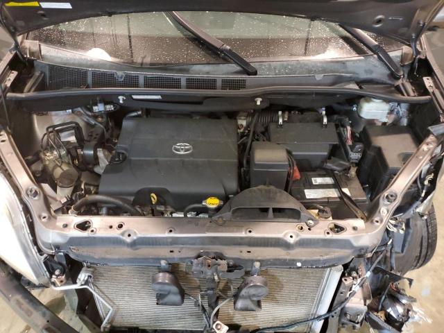 Photo 12 from auction – 2013 TOYOTA SIENNA XLE with VIN 5TDDK3DC4DS059895