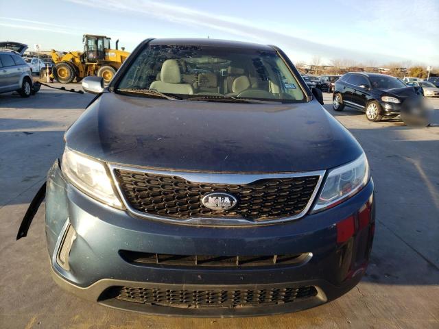 Photo 5 from auction – 2015 KIA SORENTO LX with VIN 5XYKT3A68FG586504