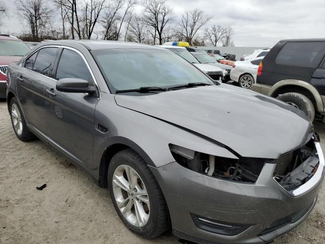 Photo 4 from auction – 2013 FORD TAURUS SEL with VIN 1FAHP2E87DG159688
