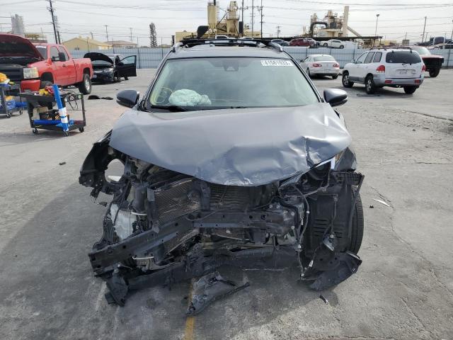 Photo 5 from auction – 2017 TOYOTA RAV4 with VIN JTMWFREV4HD096754