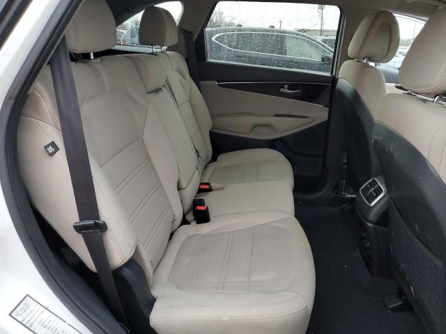 Photo 11 from auction – 2017 KIA SORENTO LX with VIN 5XYPGDA59HG217645