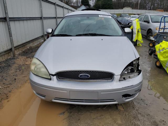 Photo 5 from auction – 2004 FORD TAURUS SE with VIN 1FAFP53U74G132418