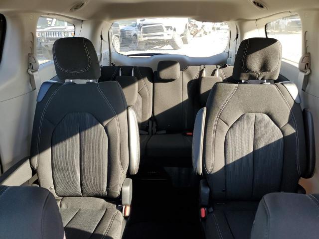 Photo 10 from auction – 2021 CHRYSLER VOYAGER LX with VIN 2C4RC1CG2MR577511
