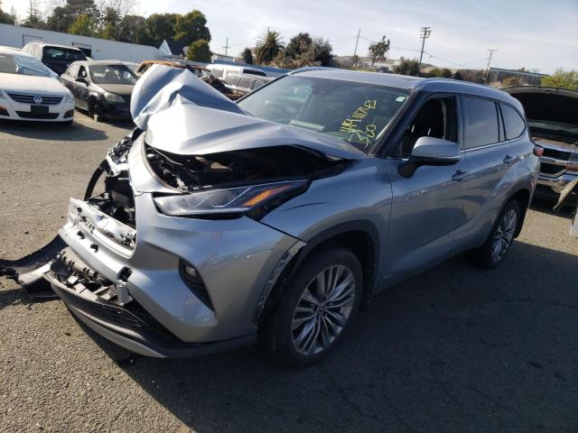 TOYOTA HIGHLANDER 2021 with VIN 5TDEBRCH0MS016305 - Photo from auction