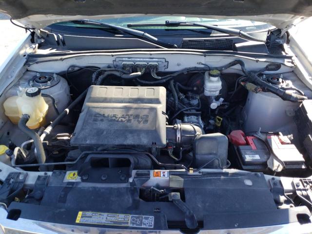 Photo 12 from auction – 2011 FORD ESCAPE LIM with VIN 1FMCU0EG6BKA86716