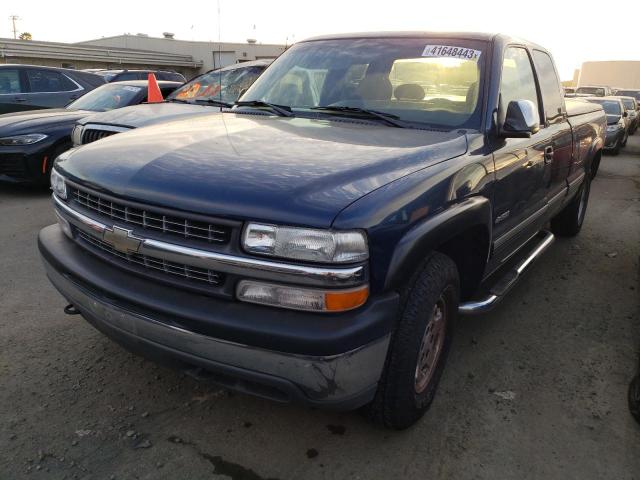 CHEVROLET SILVERADO 2000 with VIN 1GCEK19T4YE188359 - Photo from auction